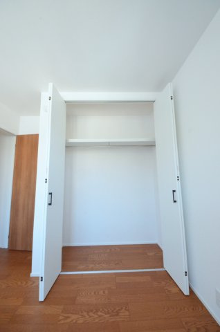 府中町八幡三丁目の収納|全居室収納スペース有、お部屋が広く綺麗に使えます