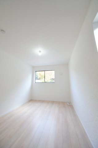 口田四丁目の洋室|全居室収納スペース有、お部屋が広く綺麗に使えます