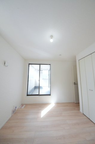 口田四丁目の洋室|全居室収納スペース有、お部屋が広く綺麗に使えます