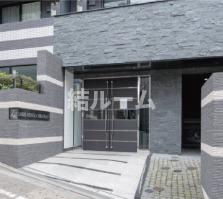 豊島区南大塚１丁目の賃貸マンションのエントランス