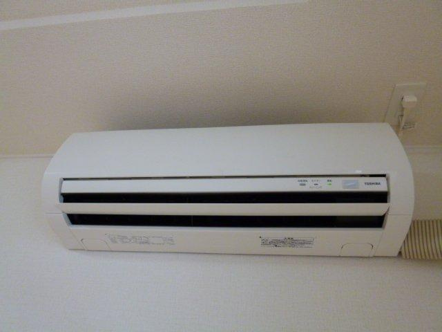 加古川市神野町西条のアパートの設備|エアコン