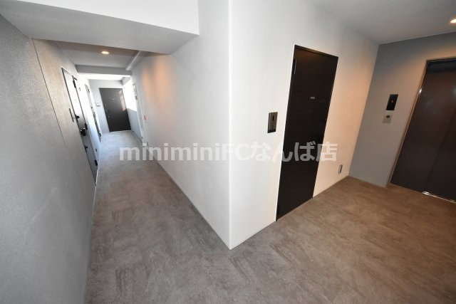 シーズンフラッツ新町