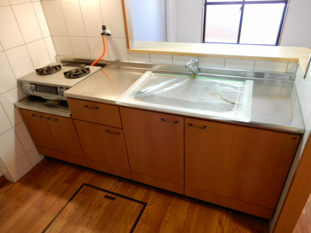 加古川市野口町古大内のアパートのキッチン