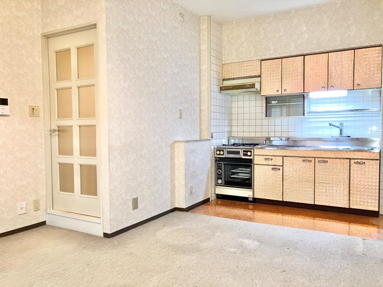 第二サンライズ五反田の居間・リビング