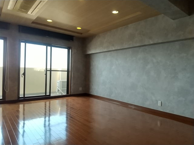 チサンマンション紀の川・ｵｰﾅｰﾁｪﾝｼﾞ・59050の居間・リビング