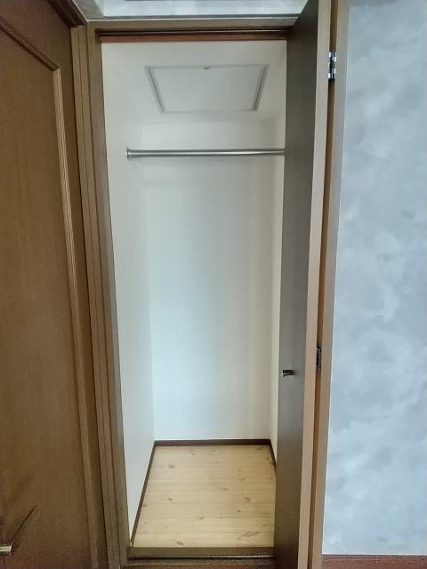 チサンマンション紀の川・ｵｰﾅｰﾁｪﾝｼﾞ・59050の収納