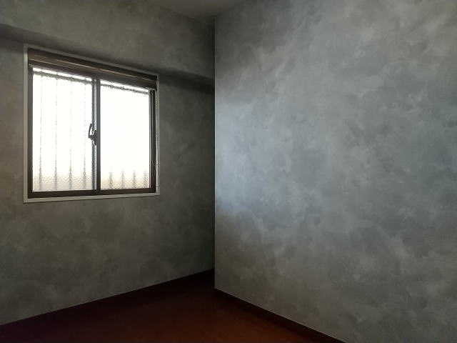 チサンマンション紀の川の洋室