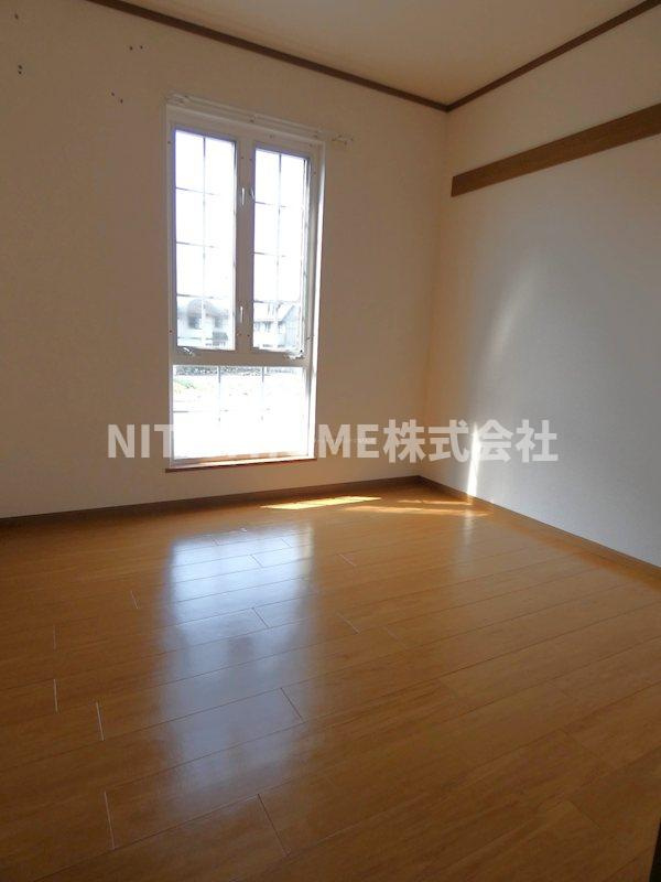 グリーンスクエアⅠの子供部屋|清潔感のある室内がGOODですよね！