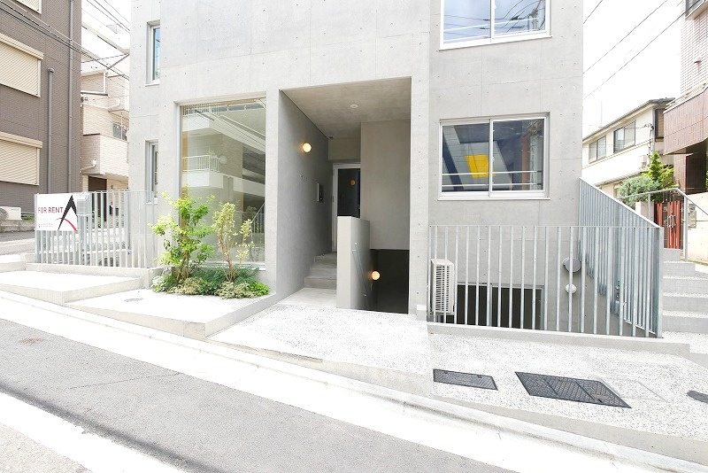 ASTILE四谷の外観|外観は落ち着いています