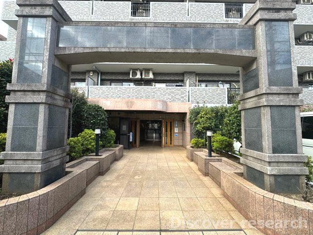 マイキャッスル三鷹Ⅱ|【エントランス】
迫力のある入口です！