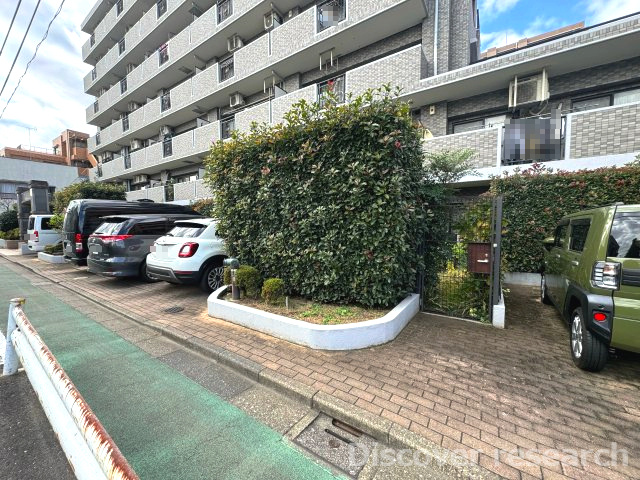 マイキャッスル三鷹Ⅱの駐車場|【駐車場】