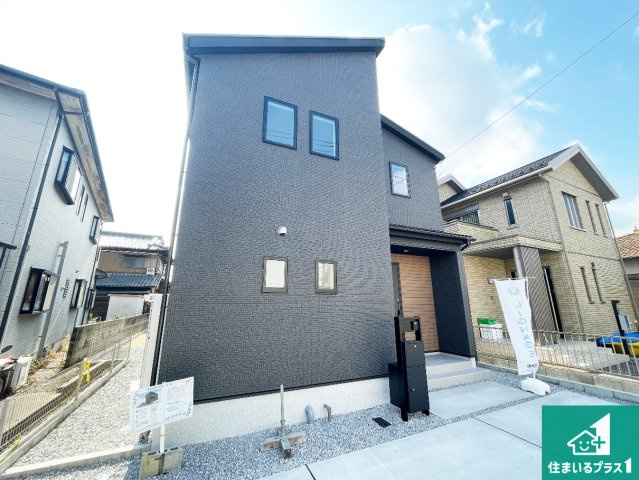 亀山市本町　第1期　新築一戸建ての外観|安心の10年保証！外観を美しく保ち、雨水で汚れを落とします！気になることがありましたら、お気軽にお問い合わせください！