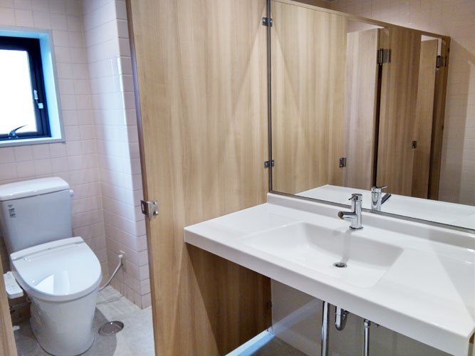 サン・栄三丁目ビル