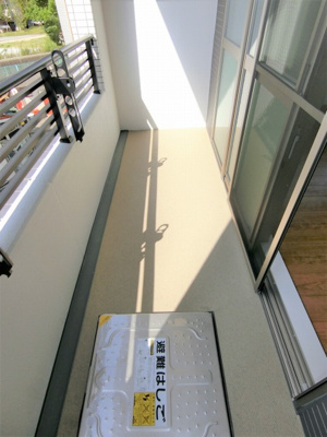 【バルコニー】 | プラシード新町 | 落ち着いた時間を過ごせるバルコニーです