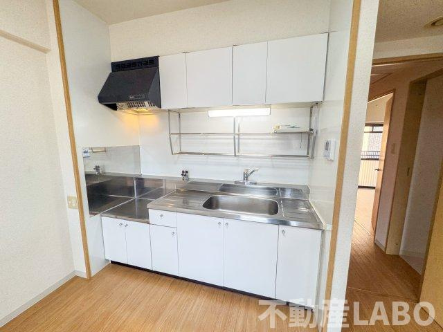 マルーン平野のキッチン