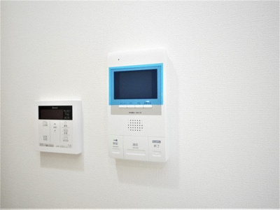 【セキュリティ】 | ルアナ北梅田 | モニター付きインターホンです