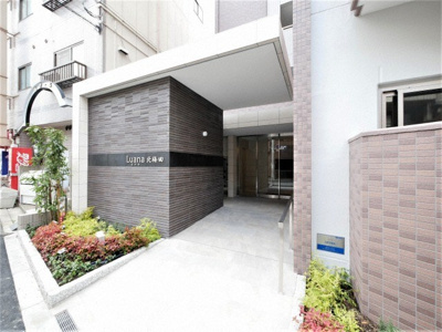 【エントランス】 | ルアナ北梅田 | 落ち着いたエントランスです