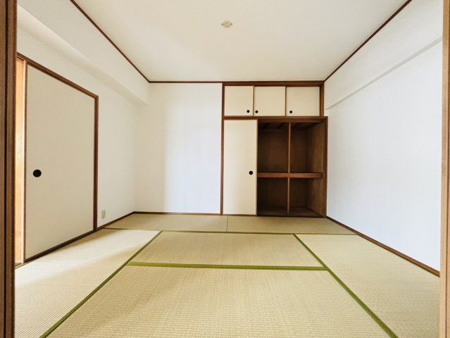 筑紫野市原田６丁目の賃貸マンションの和室|別号数タイプ