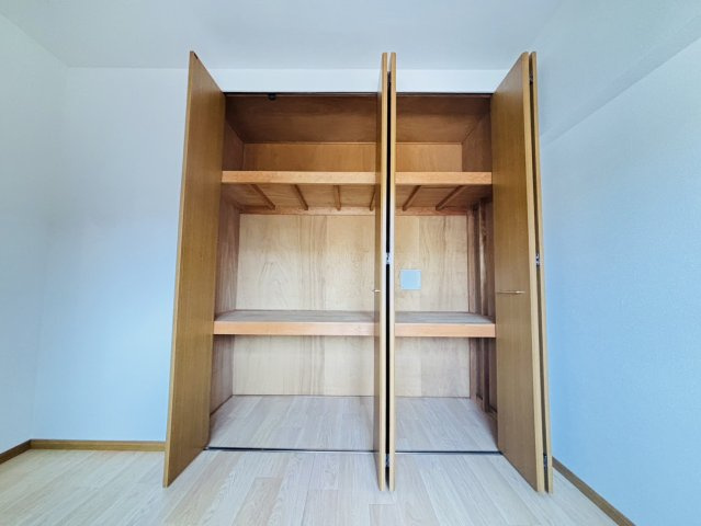 筑紫野市原田６丁目の賃貸マンションの収納|別号数タイプ