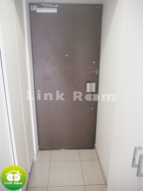 メイクスデザイン門前仲町GROVEの玄関