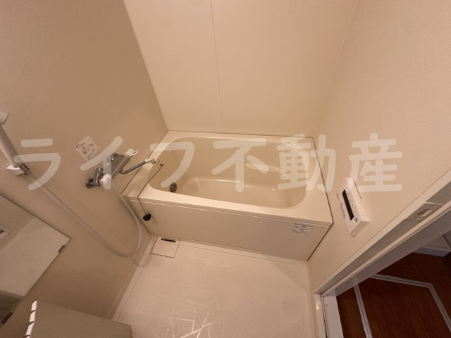 グランガーデン足代新町の浴室