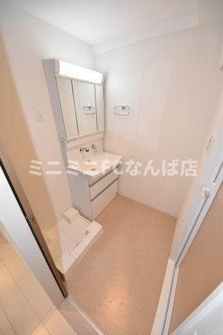 ショウエイ靭の洗面所