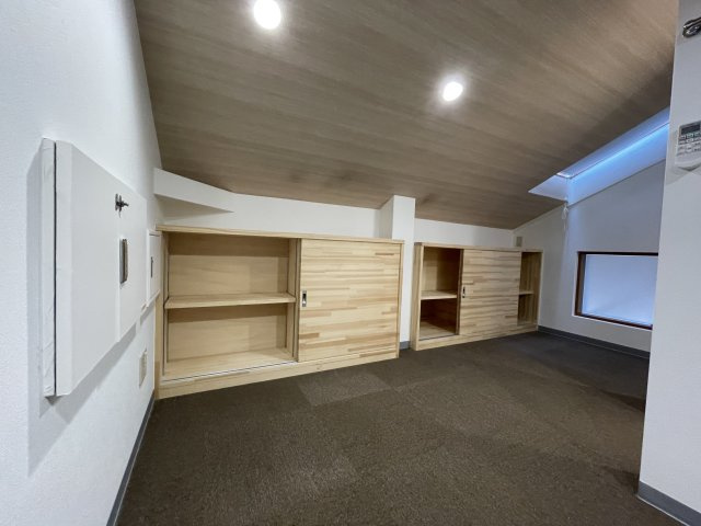 サロン・ド・コトブキ