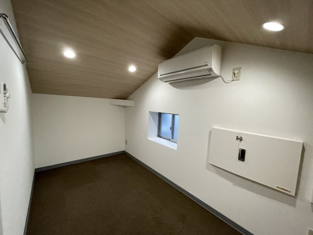 サロン・ド・コトブキ