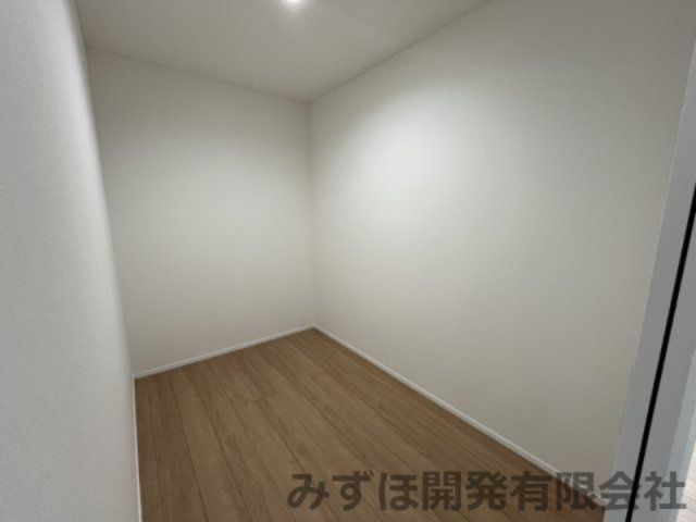 天童市老野森3丁目25-23　C棟の収納|2F　ファミリークローゼット
