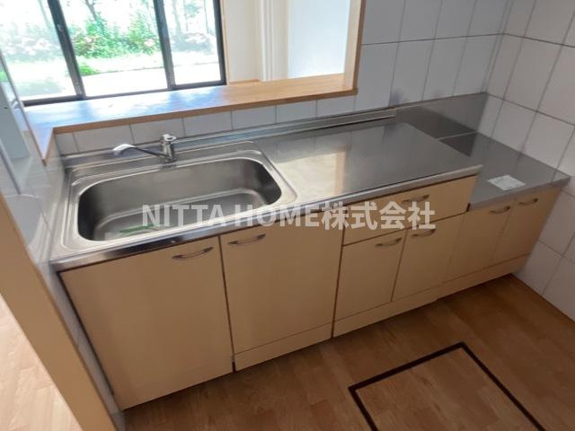 グランデール湯原のキッチン|IHヒーター付きのカウンターキッチン★