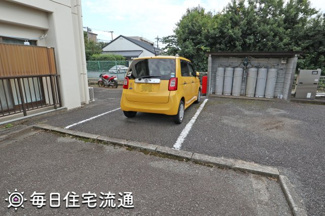 【駐車場】