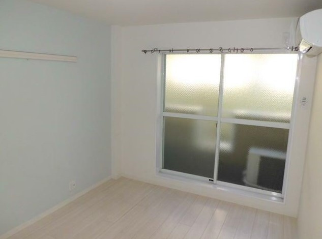 ニュー瑞江の居間・リビング