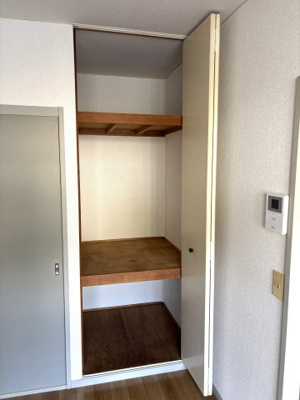 【その他】 | サンビレッジ西深津　A | DKの収納