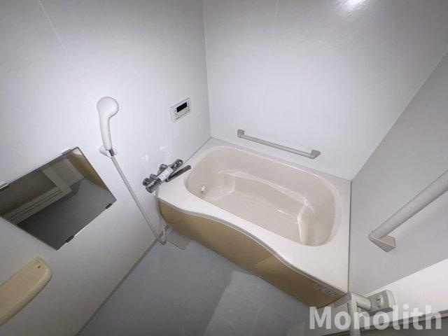 ウィステリアの浴室