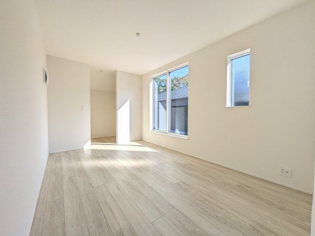 八王子市　西寺方町　新築一戸建て　２４ー１期の収納|～オープンタイプのウォークインクローゼット～