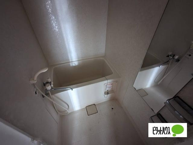 Ｒｏｓｓｏ　Ａの浴室