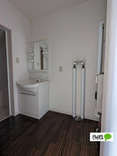 Ｒｏｓｓｏ　Ａの洗面所