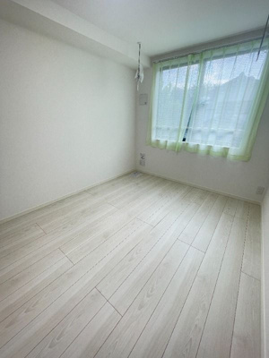 【洋室】 | 丘の上のフルール