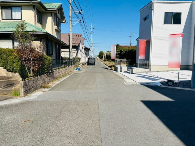 ダイマルタウン　羽島市竹鼻町飯柄第４　全５区画分譲の前面道路含む現地写真|■前面道路　■ヤマダ不動産　株式会社リライフ　
■夢のマイホーム購入をフルサポートします！