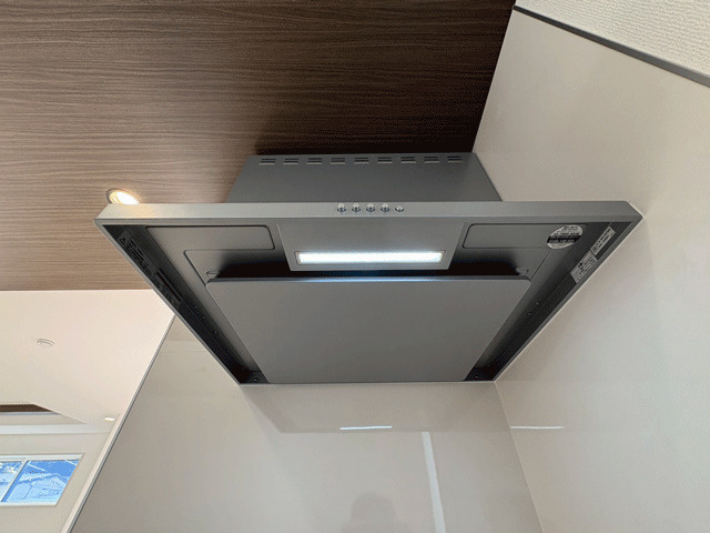 仙台市泉区鶴が丘2丁目　ゆとりと吹抜のある家♪のキッチン