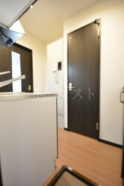 みおつくし岸里の玄関|※同マンション別間取り参考写真