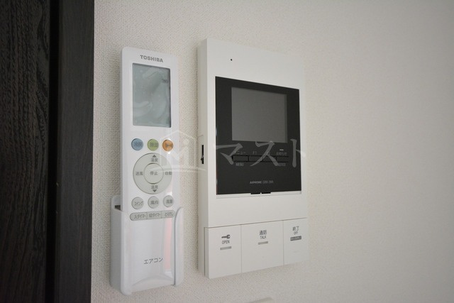 みおつくし岸里のセキュリティ|※同マンション別間取り参考写真