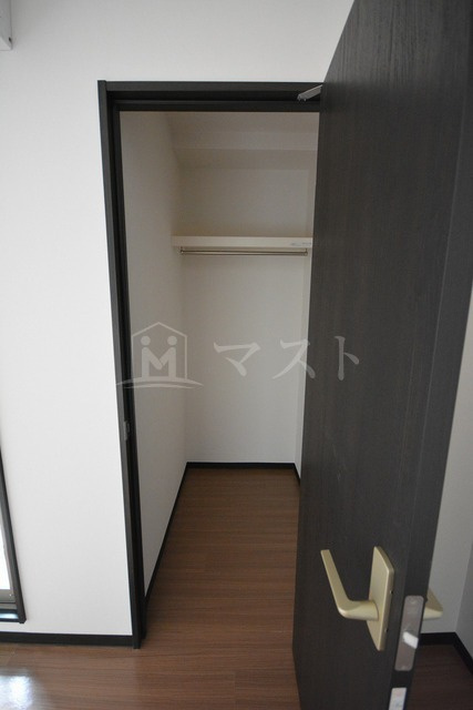 みおつくし岸里の収納|※同マンション別間取り参考写真