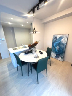 【居間・リビング】 | ポレスター水前寺一丁目 | ゆったり過ごせる居間です