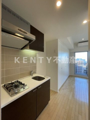 【キッチン】 | イプセ多摩川緑地 | コンパクトなキッチンで掃除もラクラク