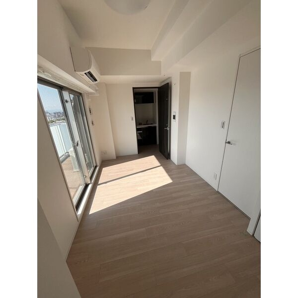 ディアレイシャス今池　名古屋市賃貸　仲介手数料無料の居間・リビング