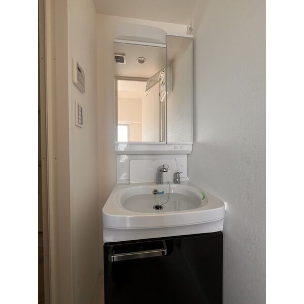 ディアレイシャス今池　名古屋市賃貸　仲介手数料無料の洗面所