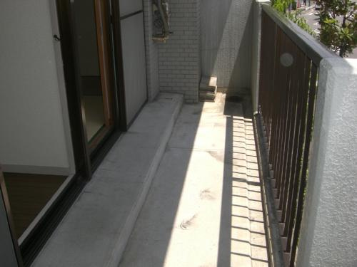 ヒルトンブルーのバルコニー