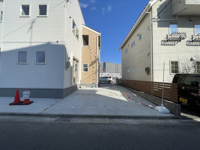 新築戸建・新築建売　いわき市平祢宜町【住宅性能評価W取得】平三小・平二中の駐車場