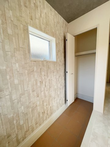 新築戸建・新築建売　いわき市平祢宜町【住宅性能評価W取得】平三小・平二中の玄関